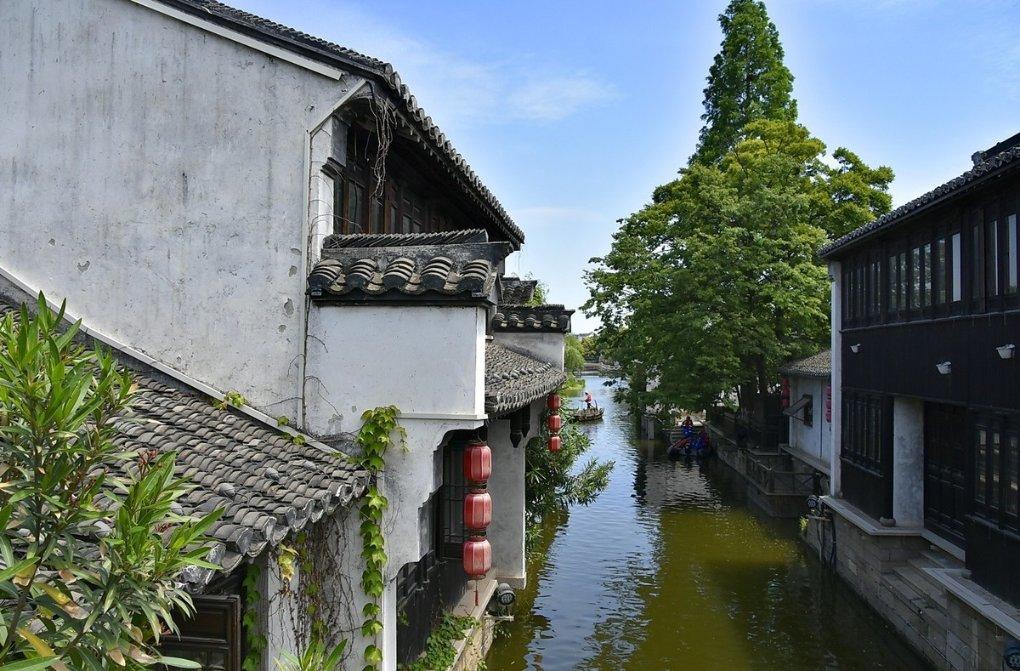 为什么现在许多人看《还珠格格》,对剧中很多人物的评价与从前完全不同?-分享有趣的话题和观点